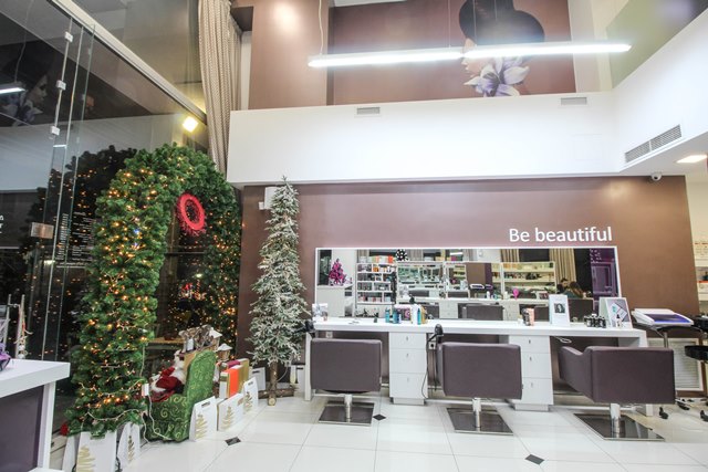 Beauty Bar by Christina Galani: Ο χώρος ομορφιάς στον Πειραιά που